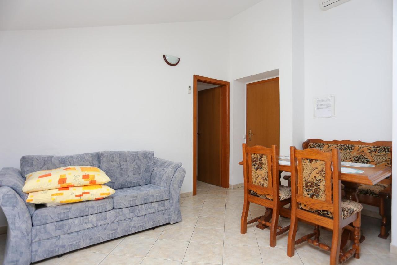 Apartment Stanici 2818D Tice Bagian luar foto